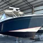 2021 Grady-White Freedom 325 - Gallery Image