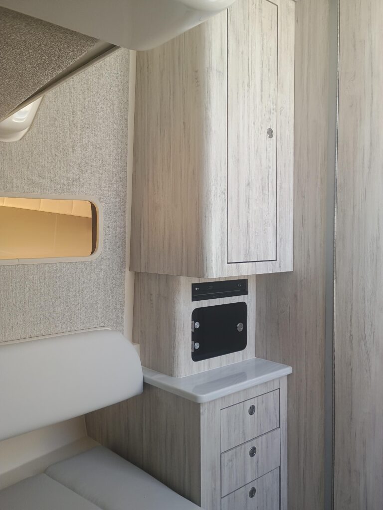 2023 Regulator 41 - Gallery Image