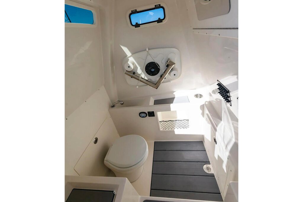 2024 Sailfish 312 CC - Gallery Image