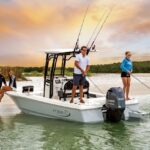 2026 Robalo 226 Cayman - Gallery Image