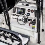 2026 Robalo 226 Cayman - Gallery Image