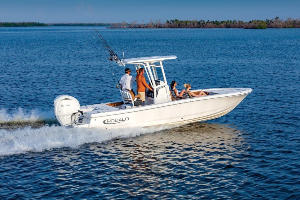 2026 Robalo 246 Cayman - Gallery Image