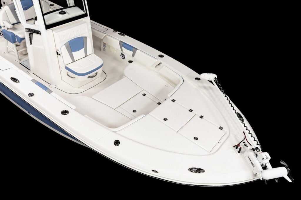 2026 Robalo 246 Cayman - Gallery Image