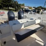 2019 Robalo R242 Center Console - Gallery Image