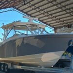 2021 Grady-White Freedom 325 - Gallery Image