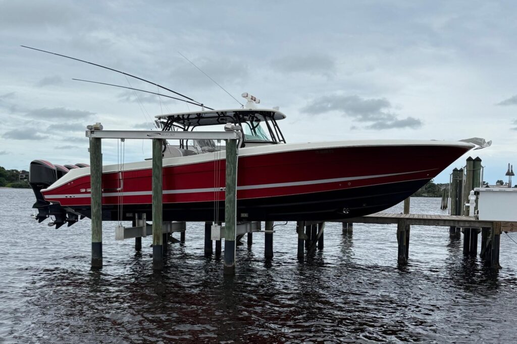 2013 Hydra-Sports 4200 Siesta - Gallery Image