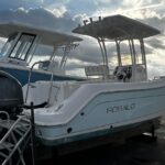 2016 Robalo R222 Center Console - Gallery Image